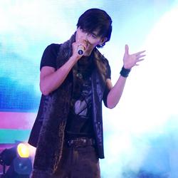 Anh Đã Biết Một Ngày - Hòang Phong
