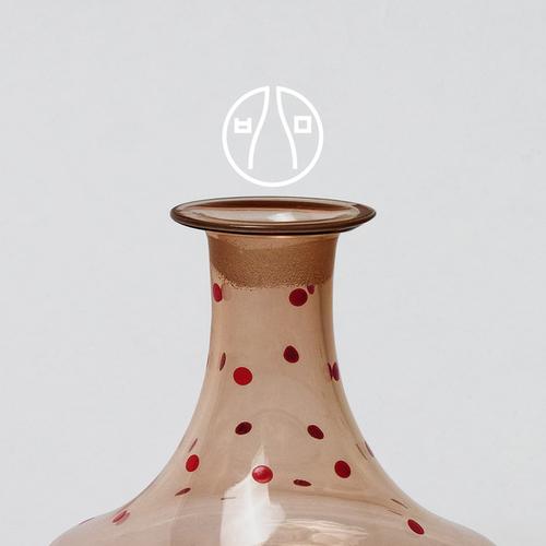 The Same Phase - Bottleneck Phenomenon